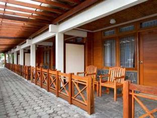 Pantai Indah Resort Hotel Barat Pangandaran Exterior photo